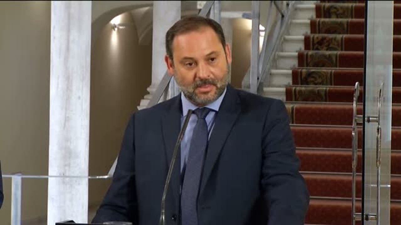 Abalos: "Algunos no tienen más alternativa política que la oferta de un lodazal"