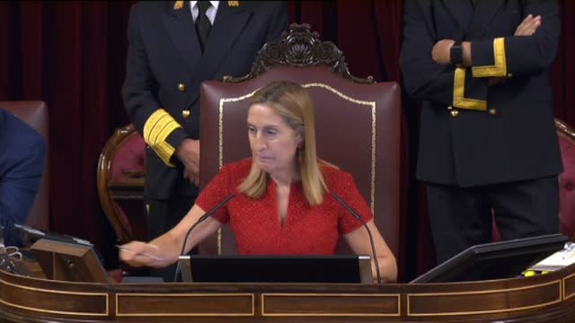 El Congreso aprueba la exhumación de los restos de Franco con las abstenciones de PP y Ciudadanos