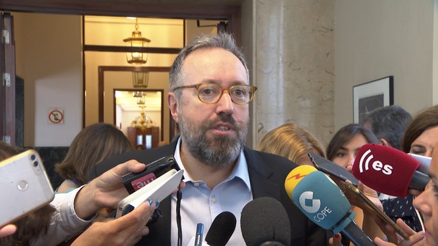 Girauta acusa a PP y PSOE de tomar las universidades