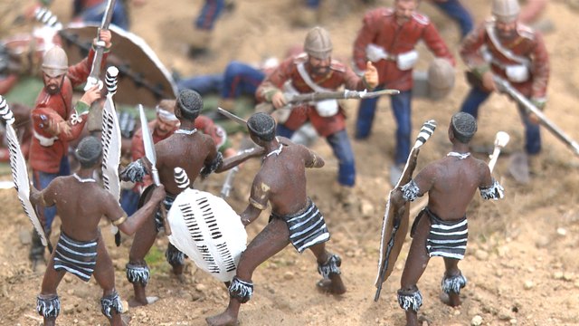 Zulú una exposición de 2.500 miniaturas sobre las guerras coloniales