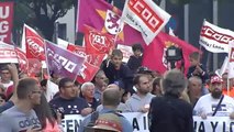 Multitudinaria manifestación en León para evitar el cierre de Vestas