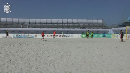 Entrenamiento de la Selección de Fútbol Playa