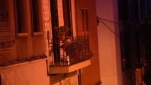 Conmoción en el barrio de Gracia tras la deteción de un hombre por tirar presuntamente a su madre por la ventana