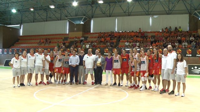 Selección Femenina de Baloncesto se prepara para el Mundial