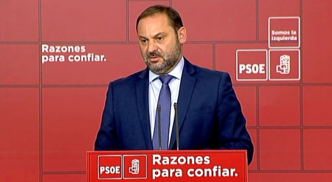 Ábalos dice que no se amarrarán al poder por el poder