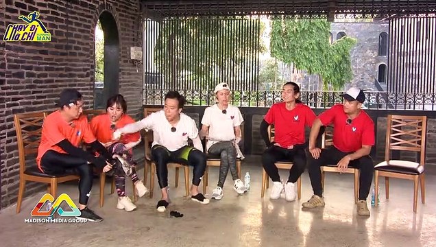 Chạy Đi Chờ Chi- Chưa lên sóng- -Cặp đôi đáng thương- bị lên án kịch liệt trong nhà giam