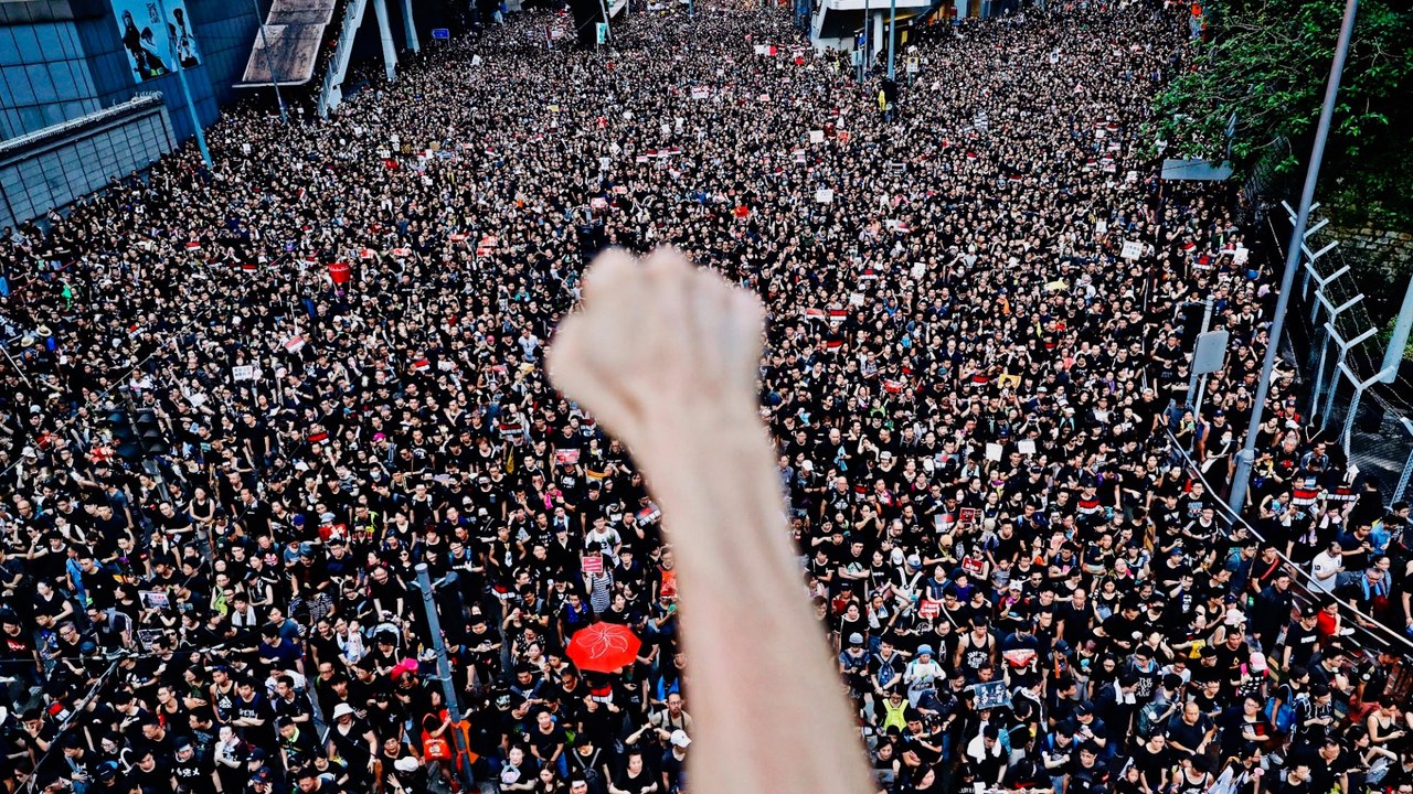 Incredible Timelapse of MASSIVE Hong Kong Protests Against Extradition