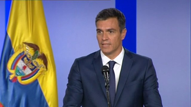 Sánchez advierte a Torra sobre la quiebra de la legalidad