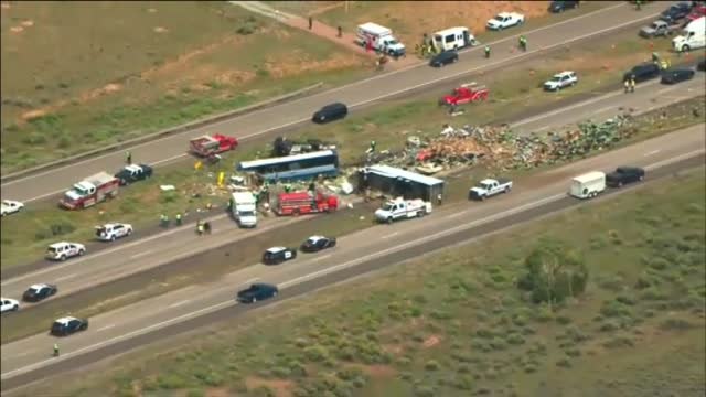Cuatro muertos en el choque frontal entre un camión y un autobús de pasajeros en Nuevo México (EEUU)