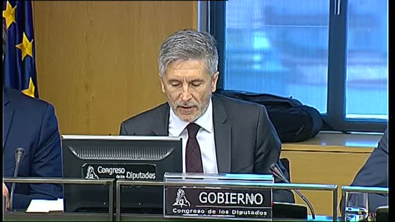 Marlaska acusa al PP de "inyectar odio" con "falacias" sobre el acercamiento de presos de ETA