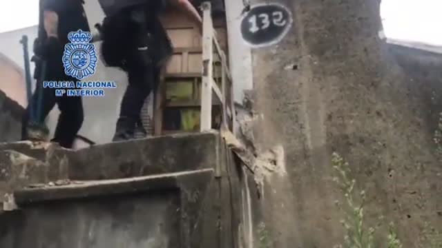 Dos detenidos en Vigo por vender droga en las proximidades de un centro educativo