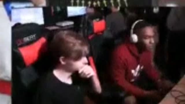 Mata a dos contrincantes y después se suicida tras caer eliminado en un torneo de videojuegos