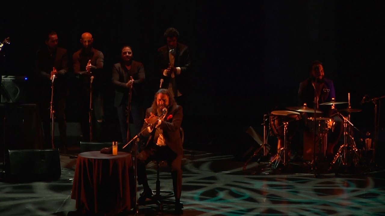 'El Cigala' clausura la V edición del 'Flamenco on Fire'