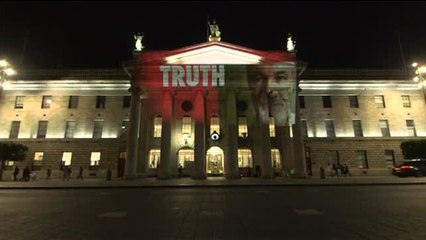 Download Video: Las víctimas de abusos sexuales en Dublín protestan ante la visita del Papa