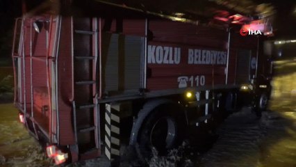 Zonguldak'ta Aniden Bastıran Sağanak Yağış Yolları Göle Çevirdi