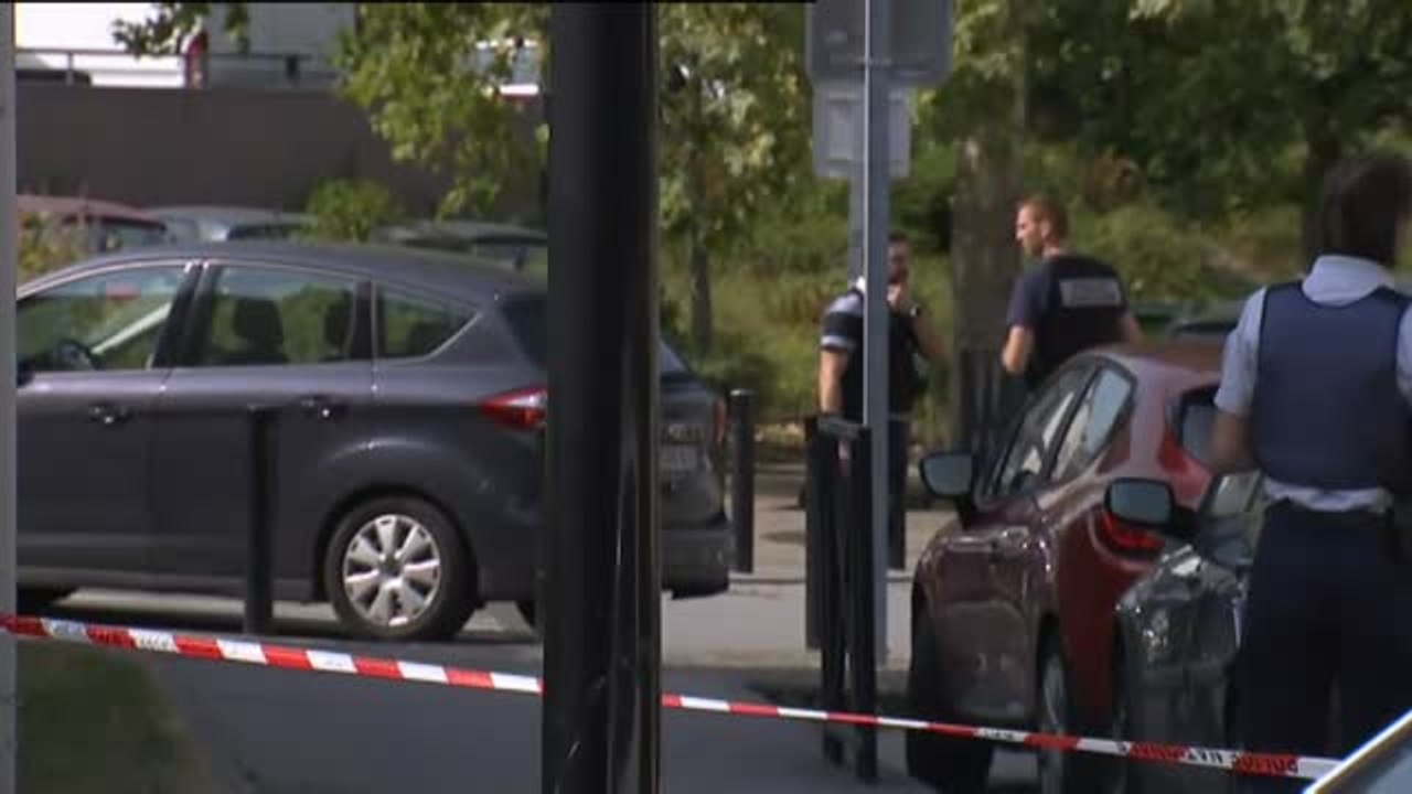Dos muertos y un herido grave por un ataque con arma blanca en Trappes, cerca de París