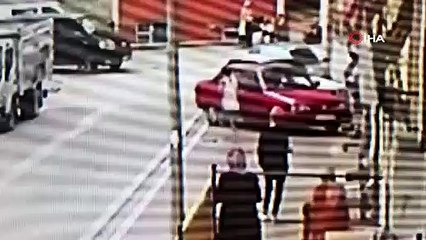 Oğlunun yediği cezaya sinirlendi! Ortalığı birbirine kattı