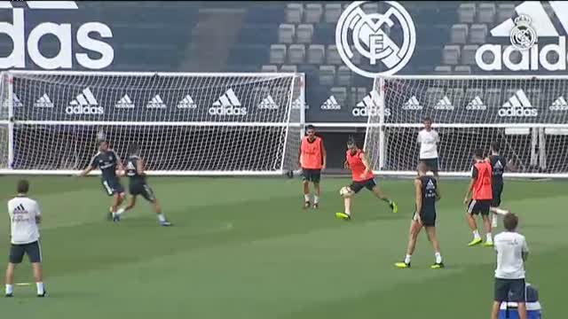 El Real Madrid entrena con un ojo puesto en el mercado de fichajes