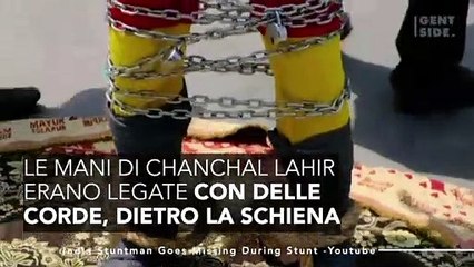 Mago tenta di ripetere un famoso numero di Houdini e va a finire male