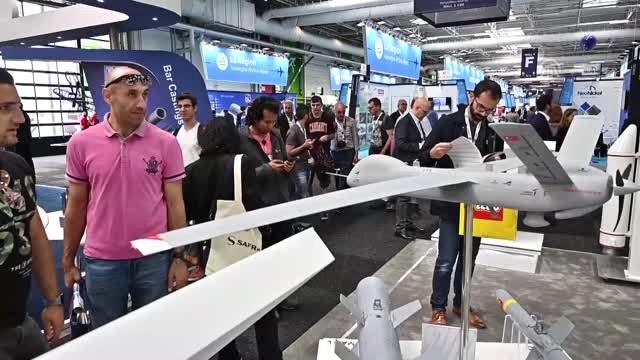 Roketsan Paris Havacılık Fuarı'nda