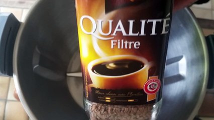 Crème type danette au Monsieur cuisine plus pas à pas