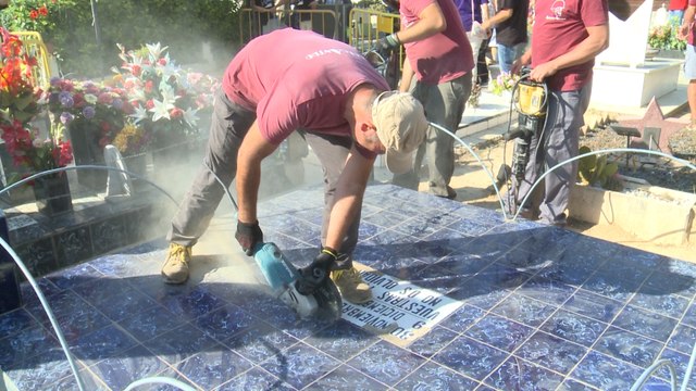 Comienza la exhumación de la fosa 112 de Paterna