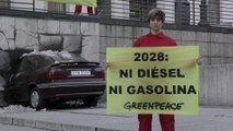 Greenpeace contra el uso de combustibles fósiles en coches