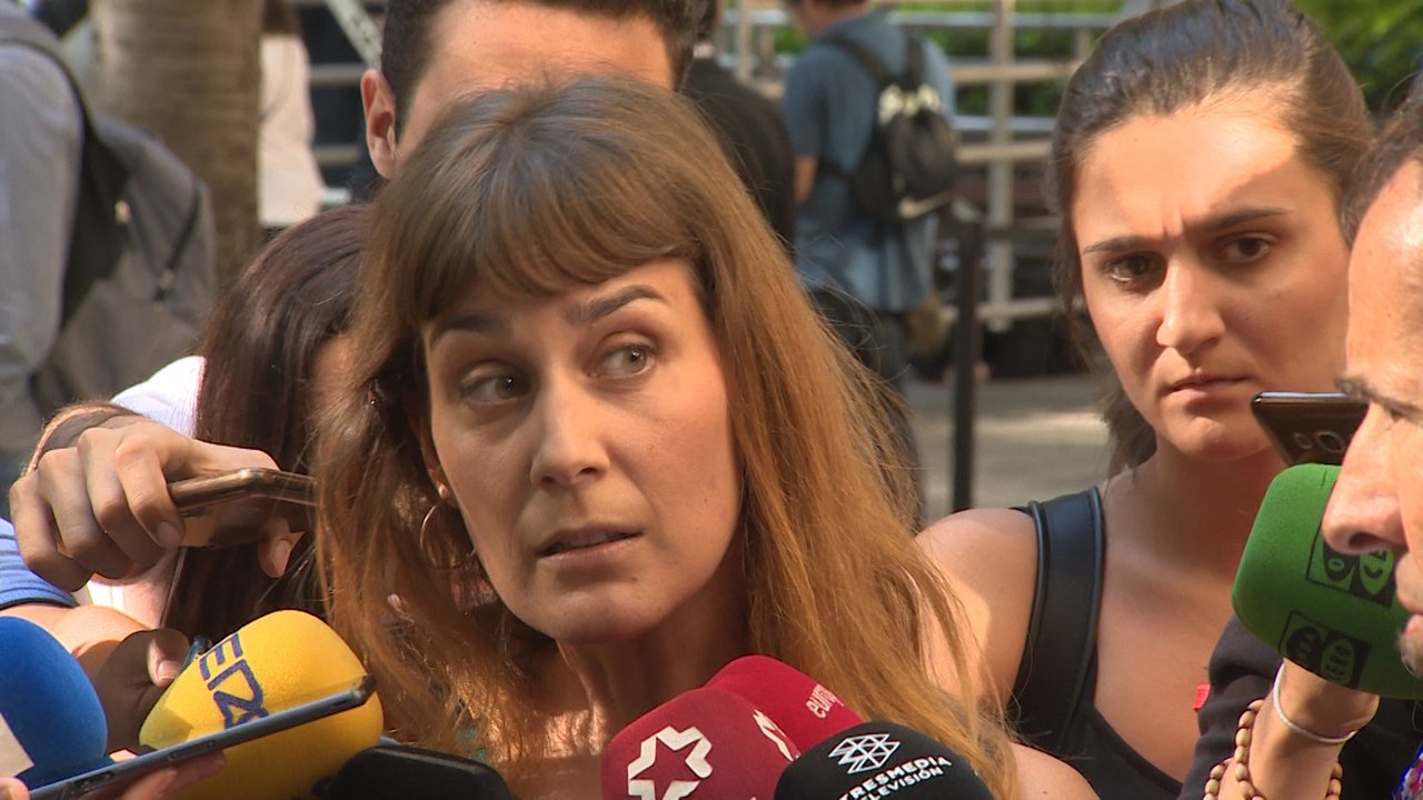 CatComú pide un referéndum pactado y vinculante