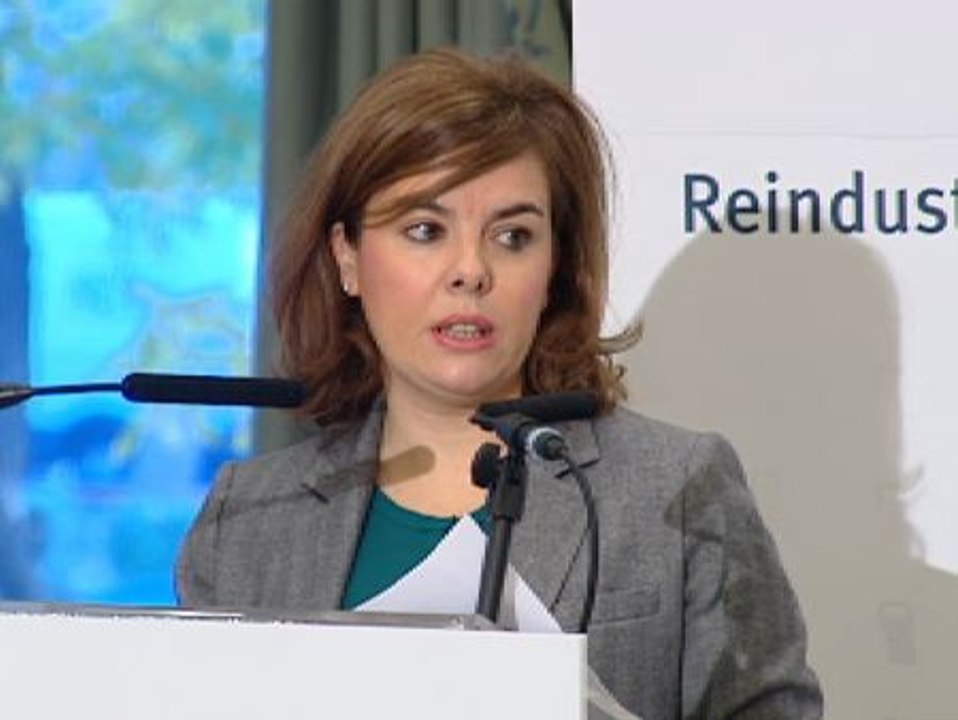 Soraya Sáenz de Santamaría: "Las ideas populistas derogan la confianza en España"