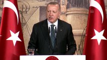 Erdoğan: 'Uluslararası hukukun verdiği imkanları sonuna kadar kullanarak meselenin (Mursi'nin vefatı) aydınlığa kavuşturulması için mücadele edeceğiz' - İSTANBUL