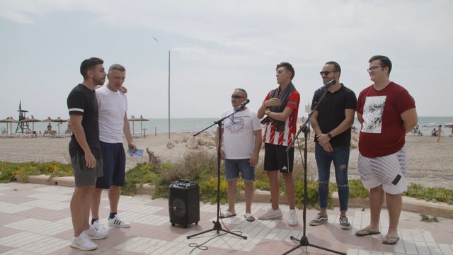 Santander regala un viaje a Tallin a cuatro aficionados con una cámara oculta