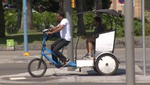 Guardia Urbana controla el uso de segways y bicitaxis