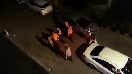 Bağcılar'da bekçiler ile mahalleli arasında kavga