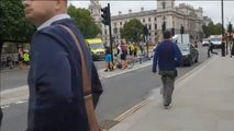 Varios ciclistas heridos tras ser atropellados por un coche frente al Parlamento británico
