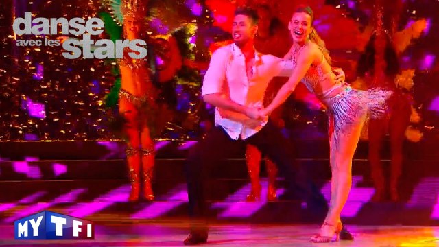DALS S06 - Véronic DiCaire et Julien Brugel dansent une samba sur ''Taj Mahal'' (Salomé de Bahia)