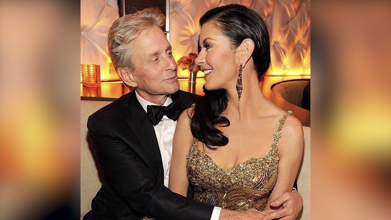 Catherine Zeta-Jones y Michael Douglas suman 18 años de amor