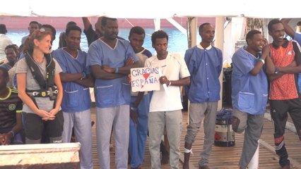 Llegan los 87 migrantes del 'Open Arms' a Algeciras