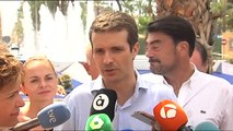 Pablo Casado eleva el tono tras el traslado de dos exetarras presos y acusa al Gobierno de ceder al chantaje