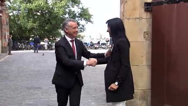 Se inauguran los Cursos de Verano de la Universidad del País Vasco con la presencia del Lehendakari