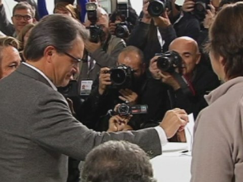 La Fiscalía de Cataluña presenta la querella elaborada por Torres-Dulce