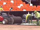 Mestalla ya tiene instalado un nuevo césped