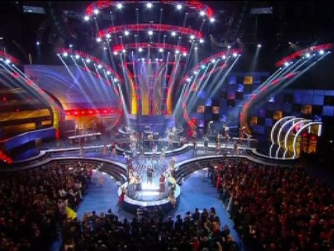 En los Premios Grammy triunfó la reforma migratoria de Obama