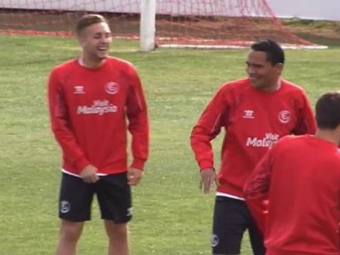El Sevilla prepara el partido frente al Barcelona