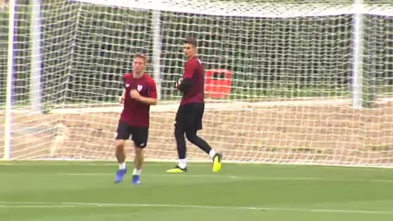 Kepa, protagonista en el entrenamiento del Athletic por su posible salida al Chelsea
