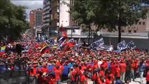 Miles de personas salen a la calle en Venezuela por el supuesto atentado contra Maduro