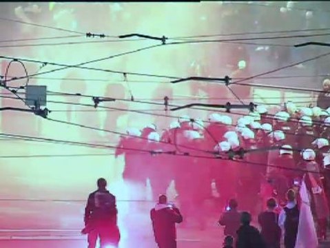 Disturbios en Polonia entre la policía y grupos de extrema derecha