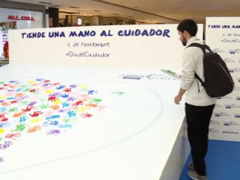 Los cuidadores de mayores logran su día homenaje