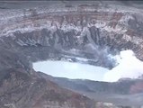 Aumenta la actividad del volcán Turrialba en Costa Rica