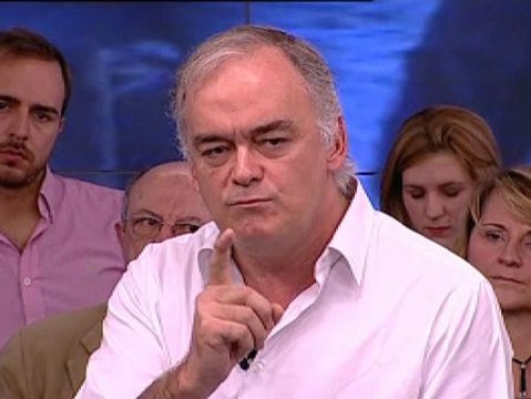 Pons insinúa que Mas nunca hubiera tirado el muro de Berlín