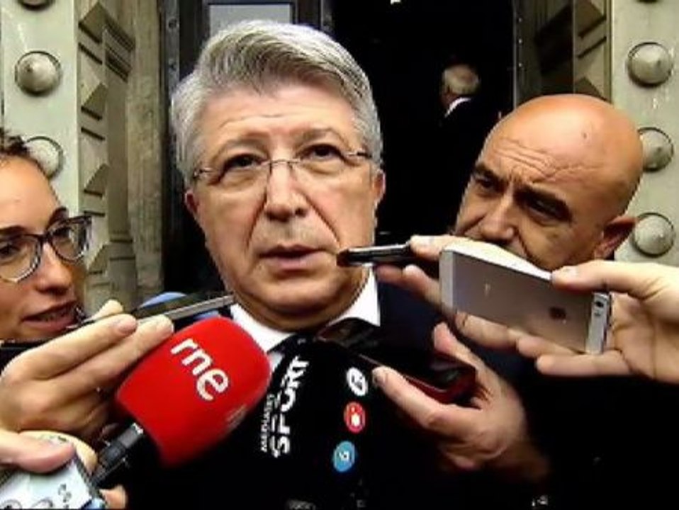 Enrique Cerezo: "Habrá que buscar un abrelatas para poder marcar hoy"